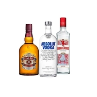 Kit Gin Beefeater London Dry 750ml + Vodka Absolut Regular 1L + Whisky Chivas Regal 12 anos 1L