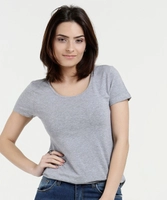 Blusa básica baratinha com retirada grátis.