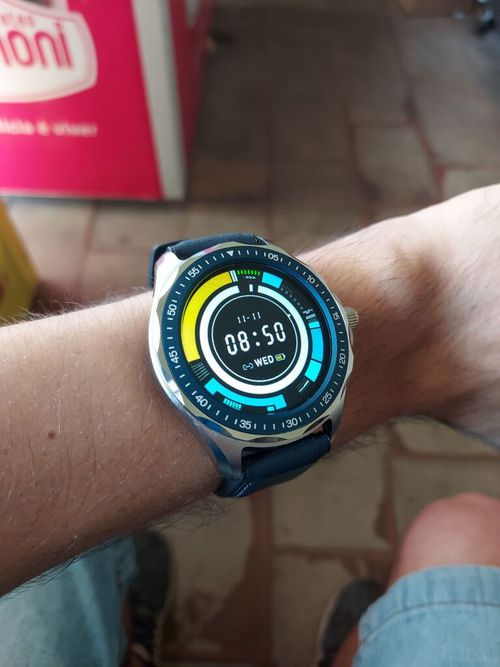 5704634-EZ6IY.jpg