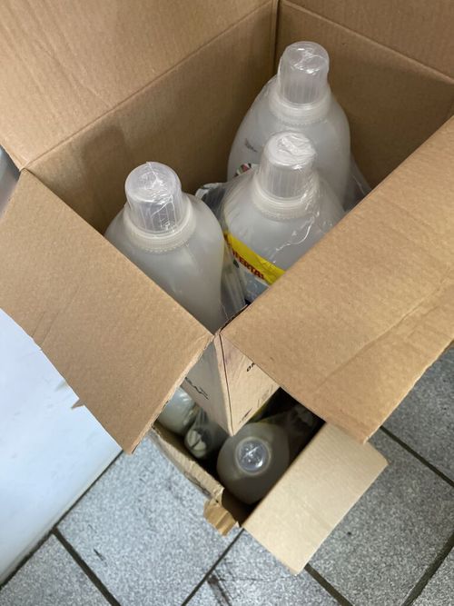 7193573-w20ck.jpg