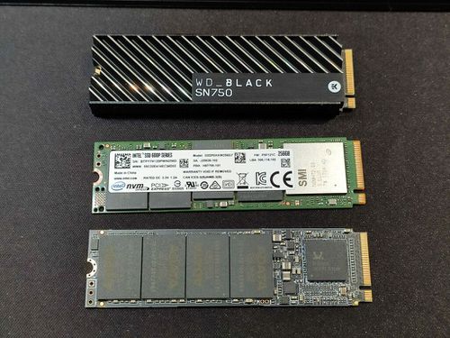 4733480-5oZHe.jpg