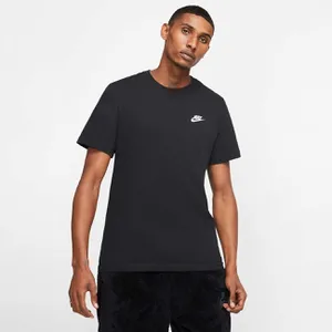 Camiseta Nike Sportswear Club (Tam P ao GGG)