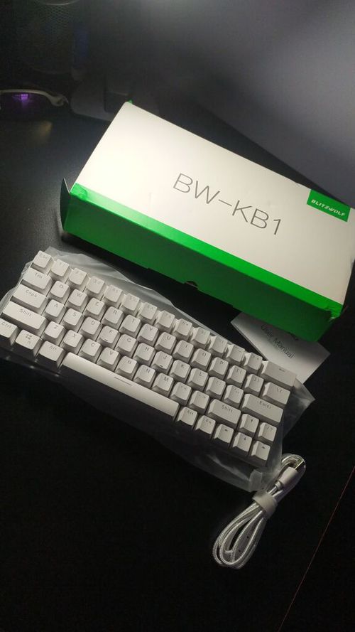 7032423-g5KG9.jpg