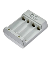 Carregador de Pilha para 4 Unidades USB AA/AAA, Sony, Branco
