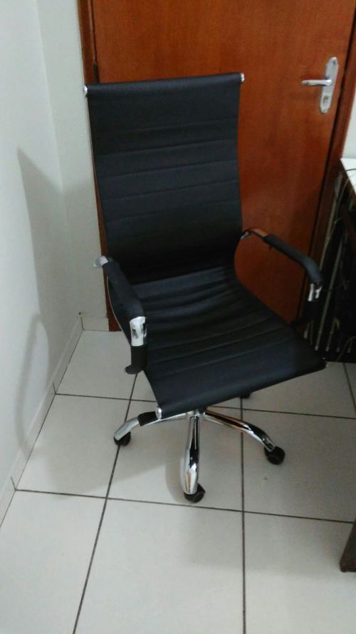 3533961-jVs4q.jpg