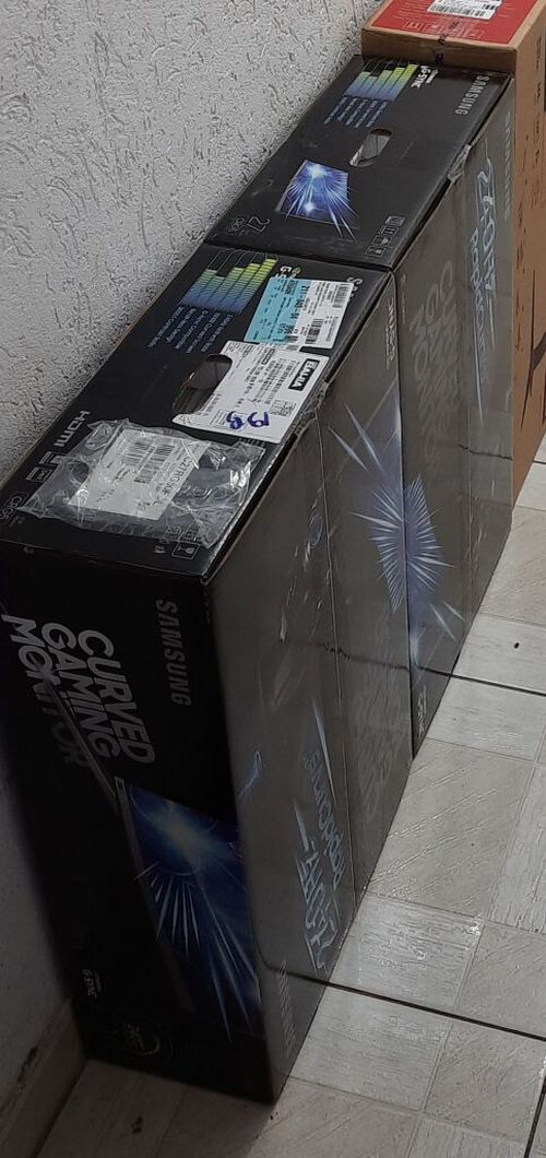5803076-fhycp.jpg