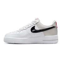 Tênis Nike Air Force 1 ´07 ESS Feminino 