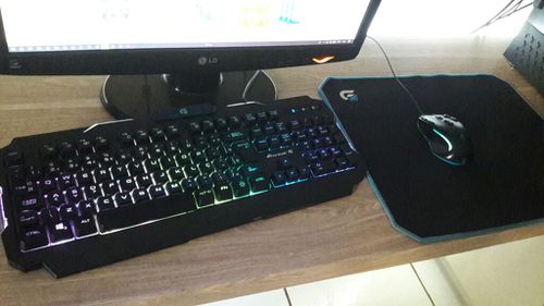 4998131-ibGLu.jpg