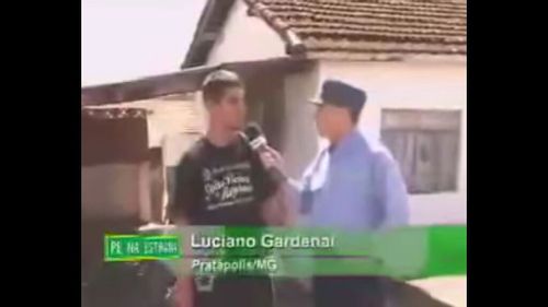 3709387-IlufL.jpg