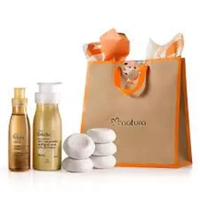 Presente Natura Tododia Macadâmia - 1 Body splash 200 ml + 1 Creme desodorante 400 ml + 5 sabonetes de 90g + 1 Sacola Especial + 1 Brinde/Amostra