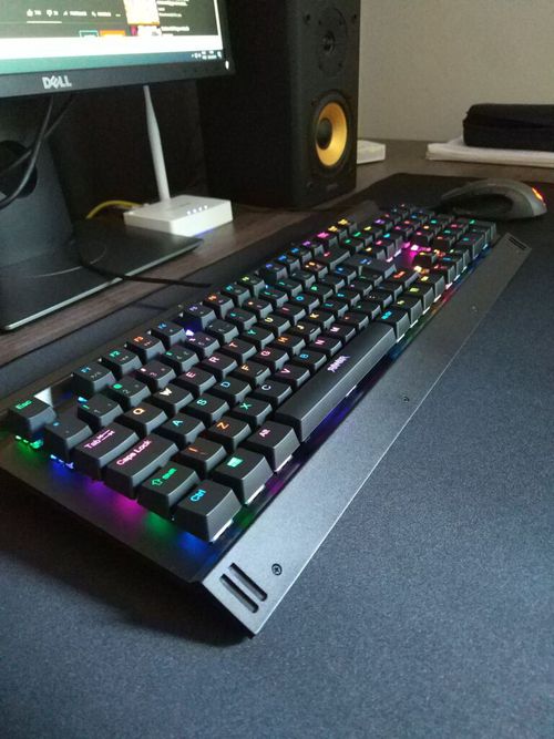 4373281-bkOfM.jpg