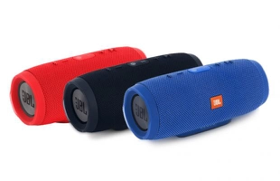 JBL CHARGE 3 -  PRETA, VERMELHA OU AZUL - R$> 450,00 EM ATÉ 10X