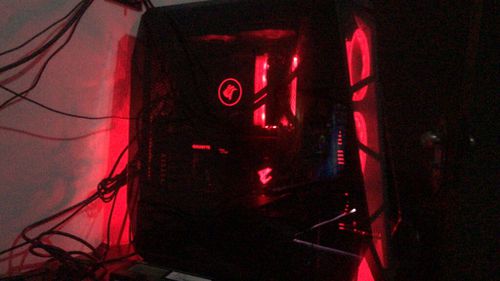7143955-XbV4m.jpg