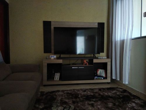 3720674-HDamJ.jpg