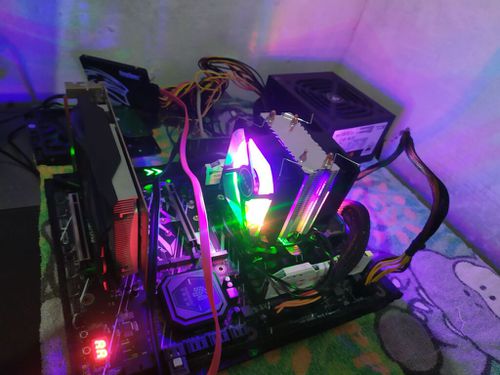 5888878-Z8CF2.jpg