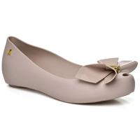 Melissa ultragirl sweet XII - R$65