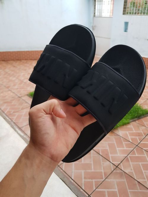 4601498-750rb.jpg