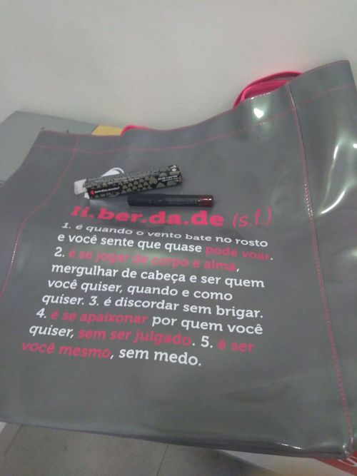 3315182-Vh2Up.jpg
