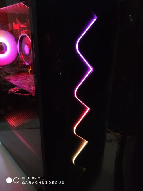 6897963.jpg