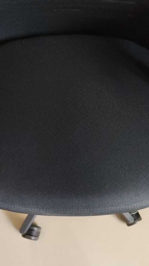 5647142-uECU5.jpg