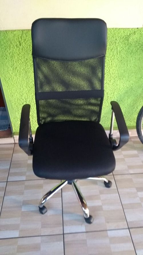 3770627-WOfZQ.jpg