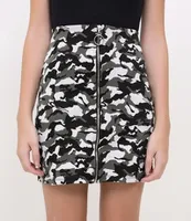 Saia Camuflada com Zíper R$50