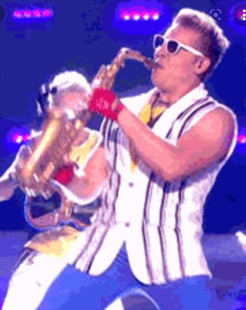 7153507.jpg
