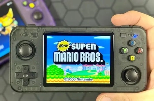 Console Portátil R36H 64GB - Black