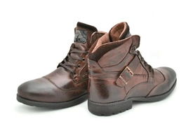 BOTA SAARA MASCULINA EM COURO - MARROM R$100