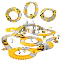 Pista de Carrinhos com 345 Peças e Movimento