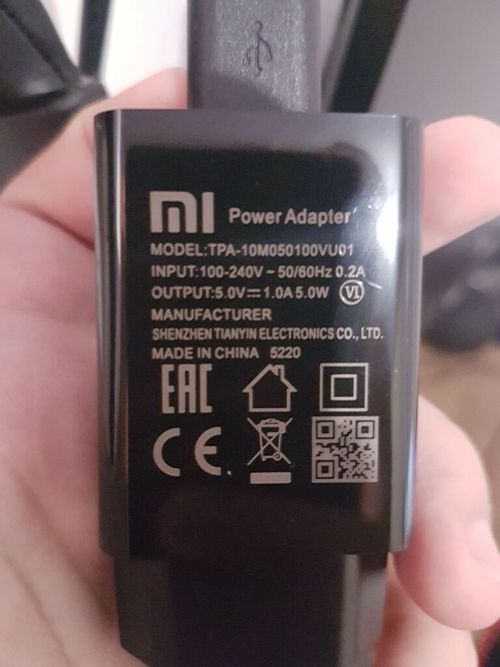 6805161-YU1ML.jpg