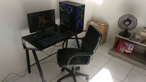 6210410-V7S3k.jpg