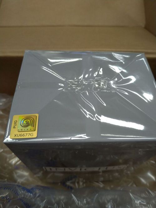 4318826-GvUwm.jpg