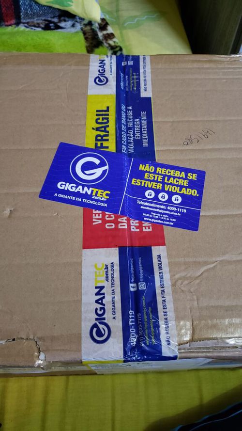 6119158-CELf5.jpg