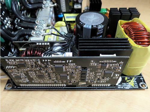 4030502-bkD4x.jpg