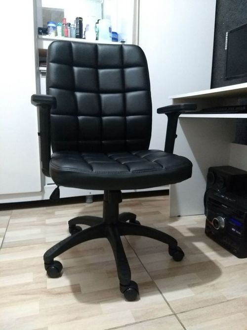 3249971-iCiRW.jpg