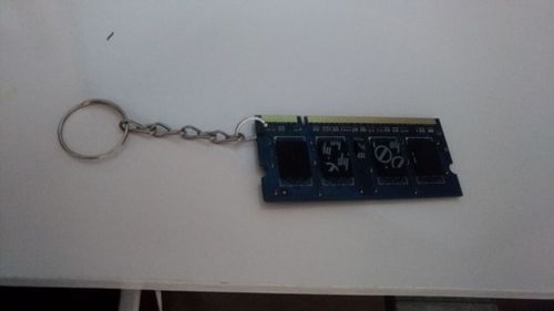 4842051-zYyWO.jpg