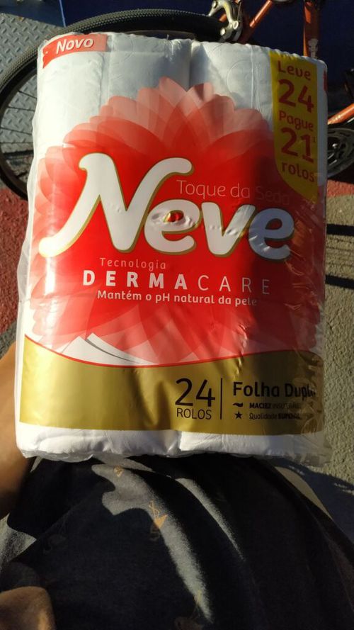 3719222-HfJcj.jpg