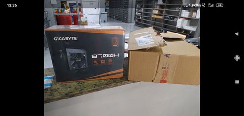 4382604-6q13r.jpg
