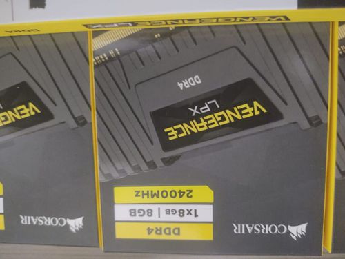 4775712-08sMo.jpg
