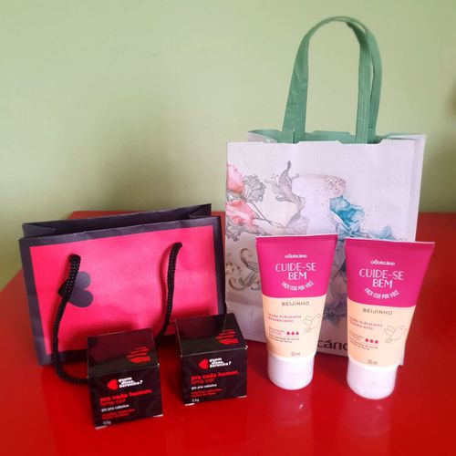 4451273-UONrk.jpg
