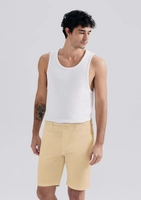 【Tamanho 38 ao 52】bermuda básica masculina chino reta em sarja - amarelo / HERING