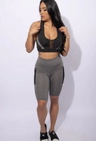 Conjunto Feminino Fitness Bermuda Ciclista Cintura Alta Com Bolso Tela E Top Nadador Tela Frontal Academia F7 NEW STYLE P cinza