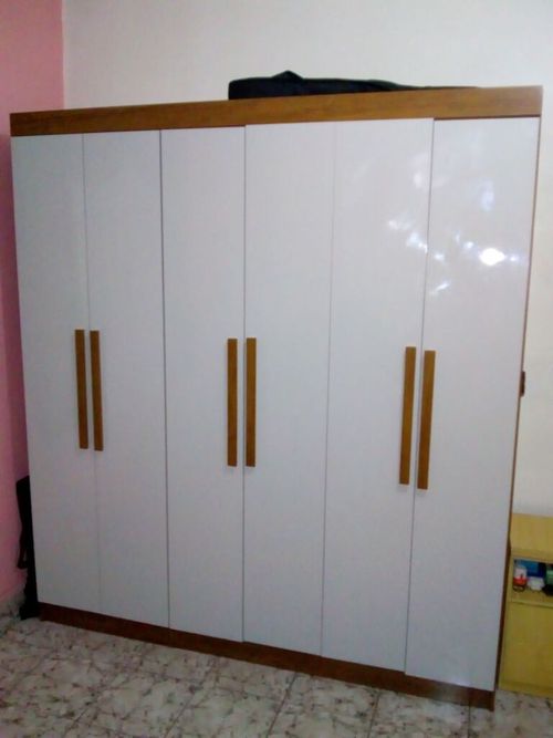 5569931-grnqk.jpg