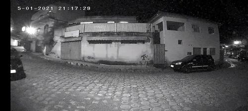 6177433-aIXOS.jpg