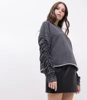 Blusão Moletom com Rasgos R$27