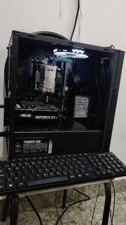 6423199-Qd8rm.jpg