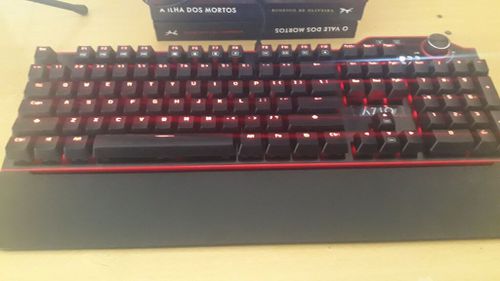 4039346-n2vs9.jpg