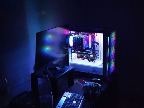 6512852-UiOFp.jpg