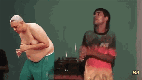 1474920163com_video_to_gif.gif